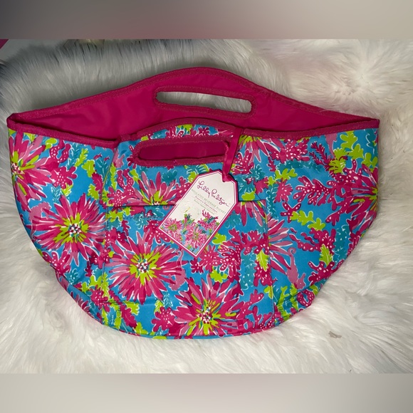 Lilly Pulitzer Handbags - Lilly Pulitzer Insulated Beverage Bucket Bag NWT